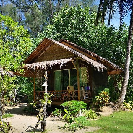 Hapla Beach Cottage Koh Kho Khao Island Екстериор снимка
