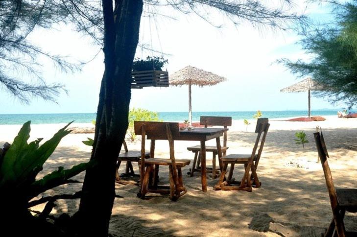 Hapla Beach Cottage Koh Kho Khao Island Екстериор снимка